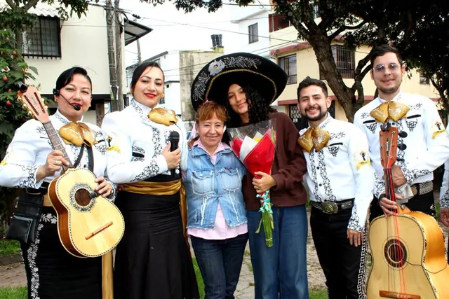 Mariachis en serenata Fontibón Bogotá